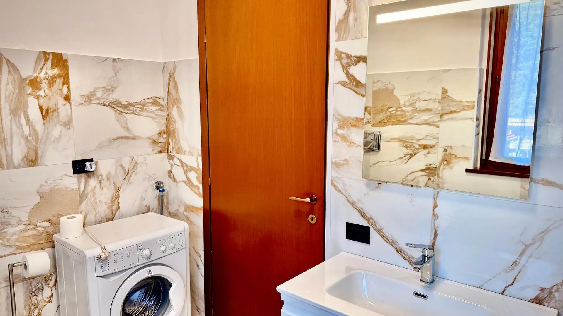 Apartmán Ac Milano Malpensa Train Express Gallarate 0*,