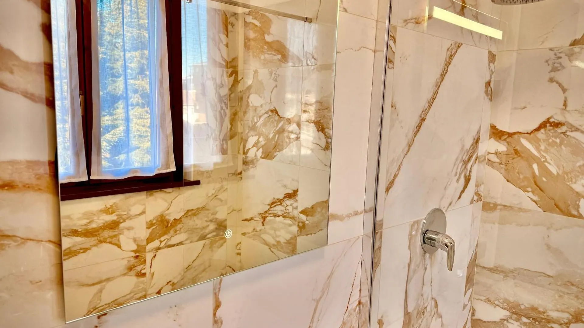Ac Milano Malpensa Train Express Apartment Gallarate 0*,  Italy