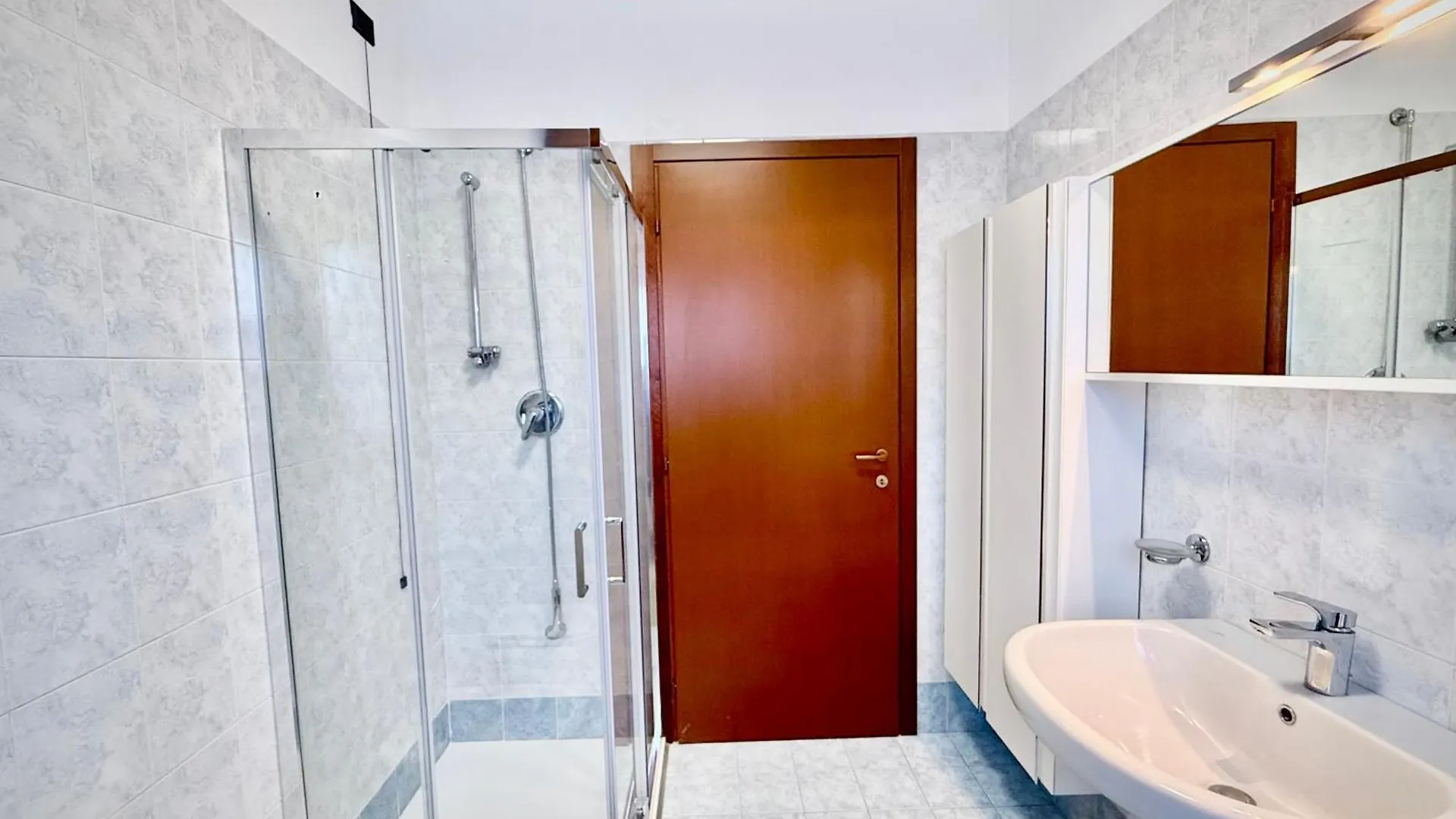 Ac Milano Malpensa Train Express Apartment Gallarate